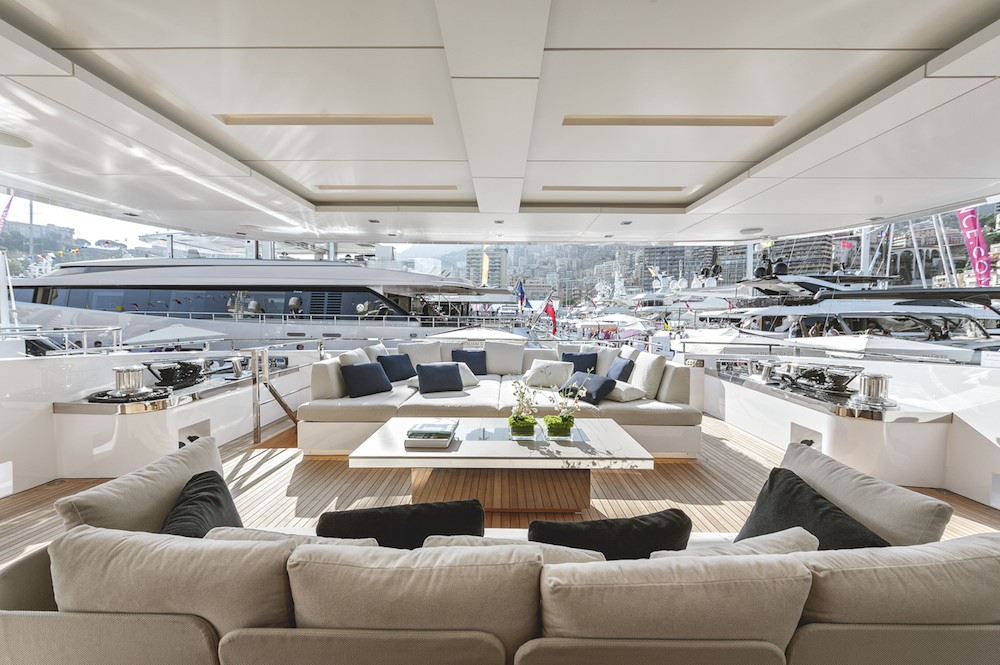 47 m Super Yacht Entourage: Luxury Interior Design by Dragana Maznic